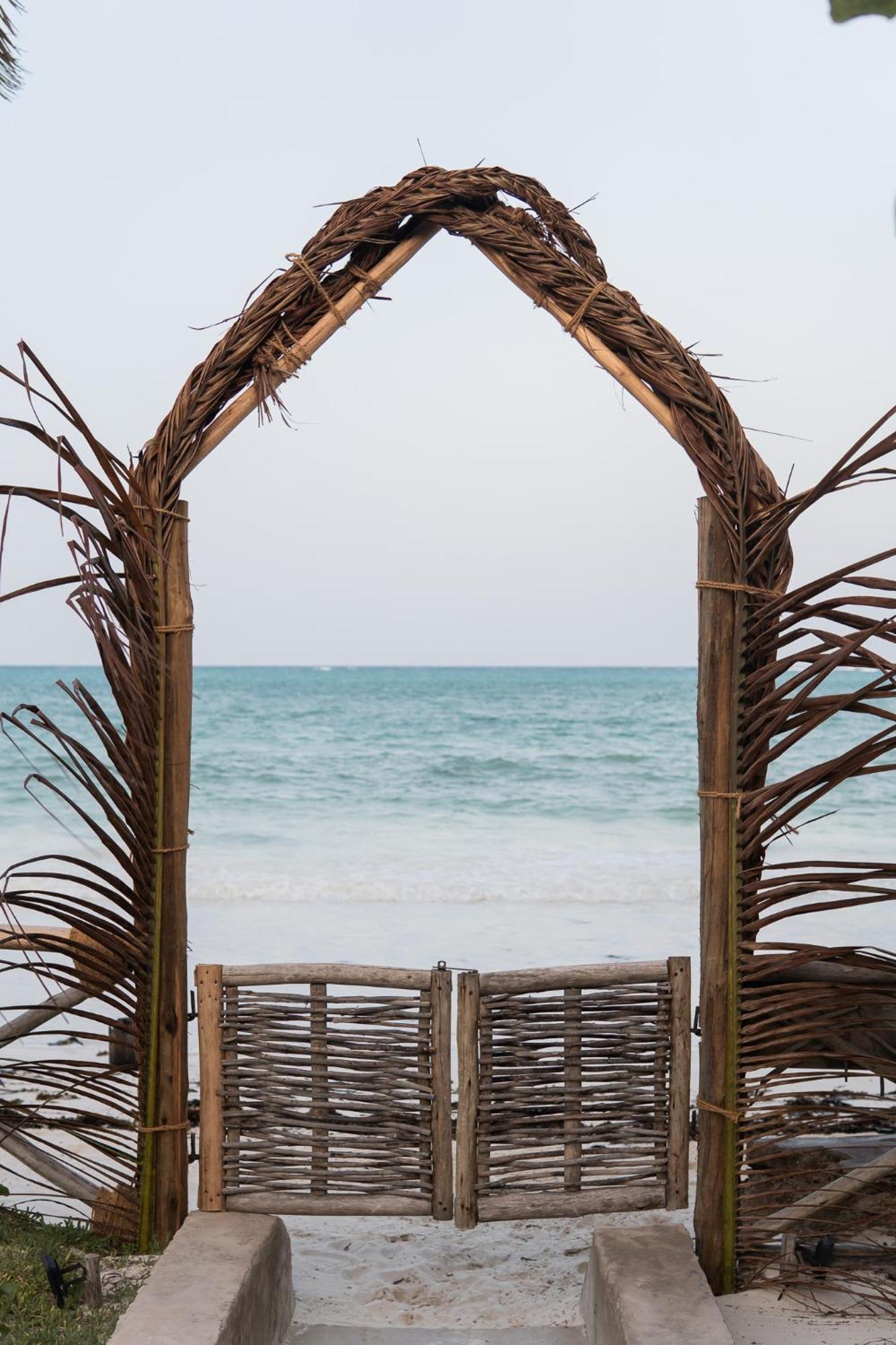 Kima Serviced Beach House & Suites Bwejuu Εξωτερικό φωτογραφία